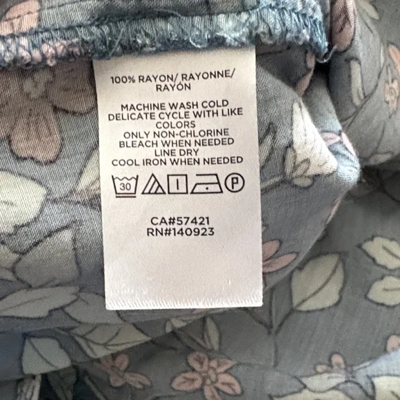 LOFT Blue and Pink Floral Long Sleeve Top - Picture 6 of 6